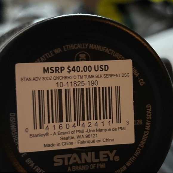 Exclusive Stanley X Calia 30oz Flowstate Quencher Tumbler Cup Black. NWT! - Picture 5 of 5